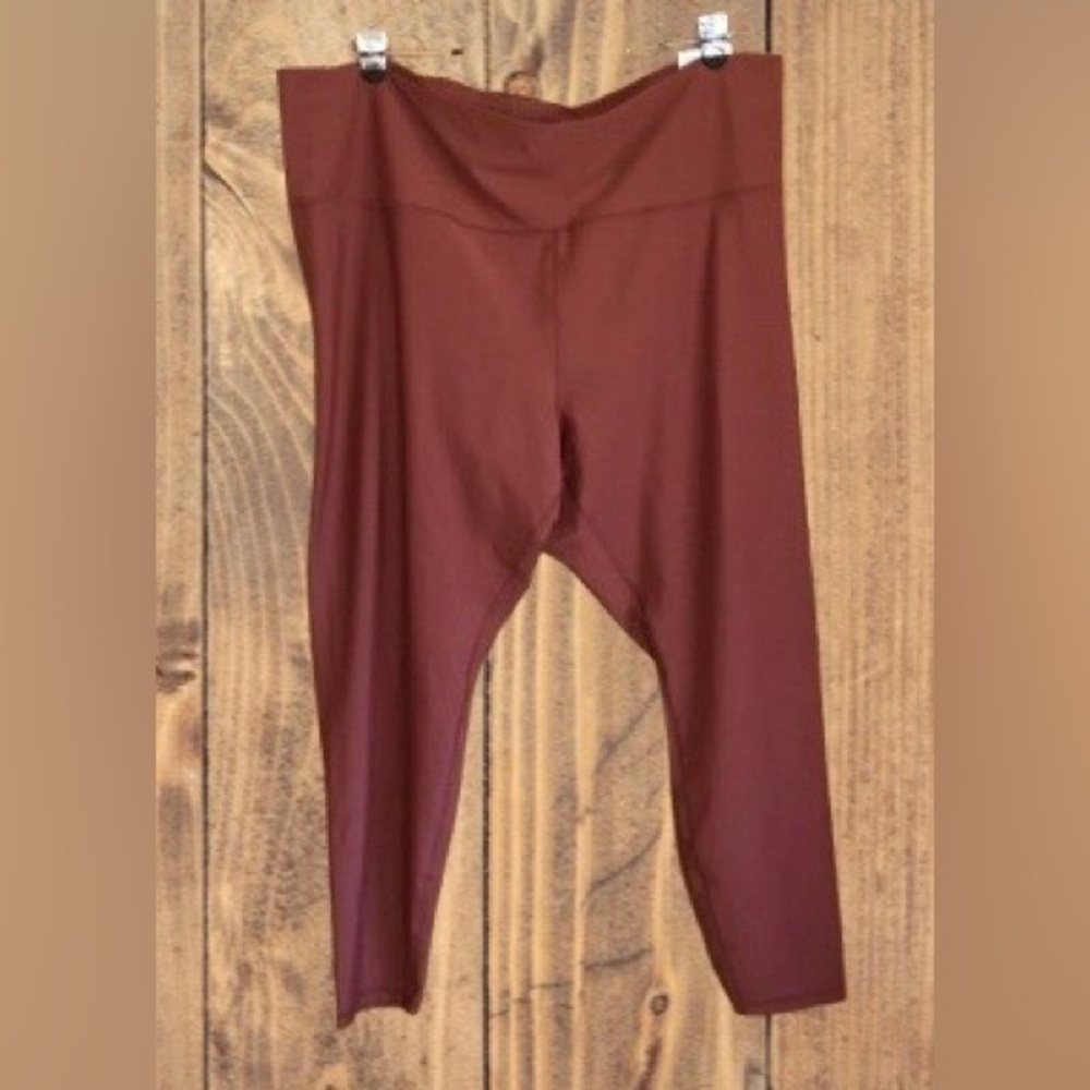 Old Navy Plus-Size High-Waist Leggings in Rust